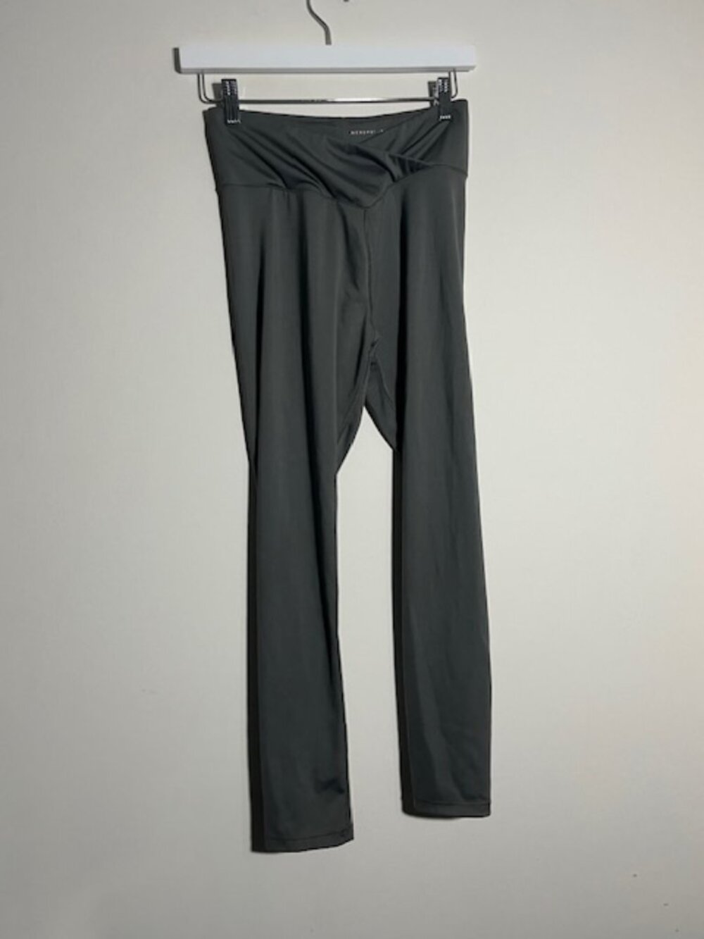 Aeropostle Gray Leggings Size Medium